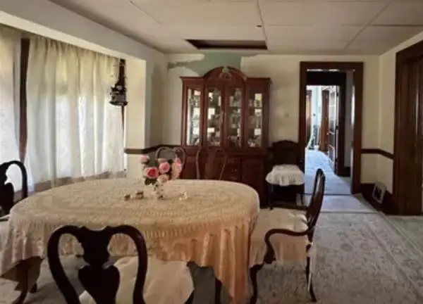MOVING ESTATE SALE: TABLES, NRW WOOD STOVE, Chairs, TV,