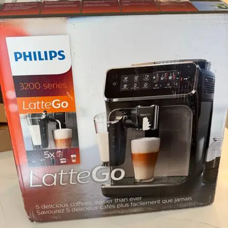 Philips 3200 LatteGo – Like New! Used Once