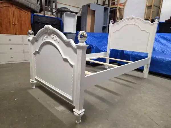 Modern White Twin Size Bed Frame