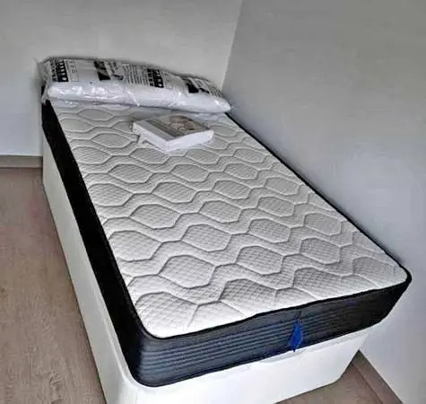 Full mattress