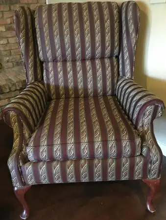 Better price - Nice King Sofa Chair