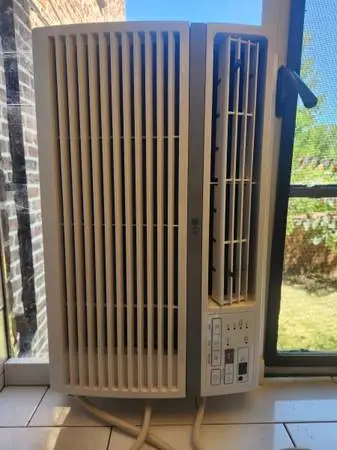 *** LG Window Air Conditioner AC 10,000 BTU ***