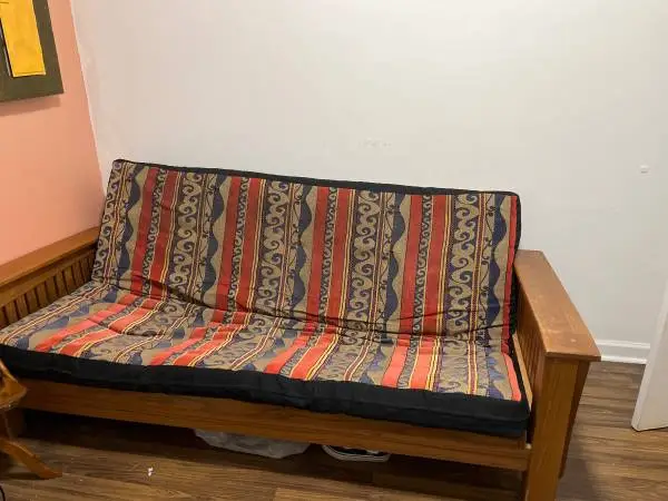 Full size futon / bed
