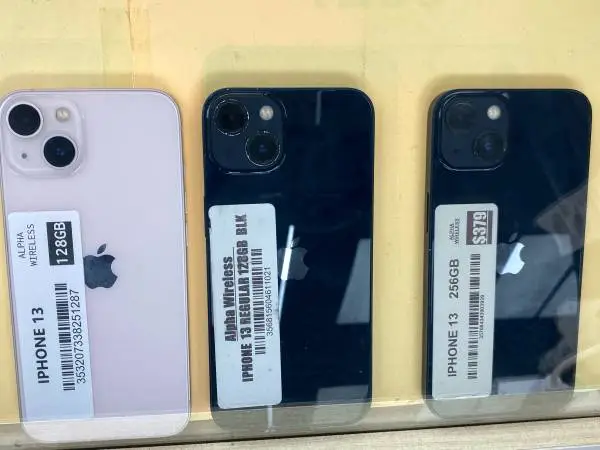 iPhone 13 Reg 128GB