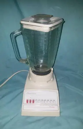 Vintage Oster Osterizer Cycle Blend 10 Speed Blender Off White Read Description