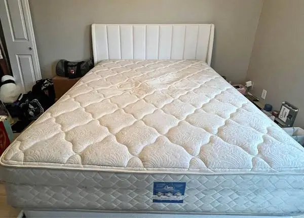 Full mattress