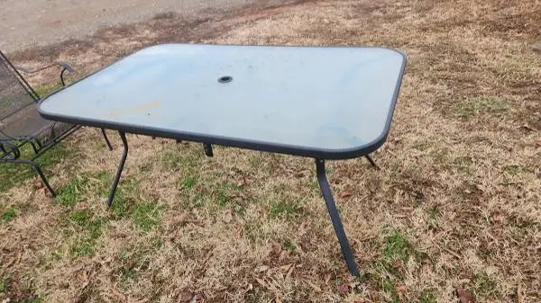 Outdoor Rectangle Frosted Glass Table