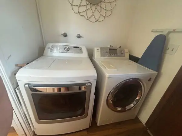 Washer & Dryer $480