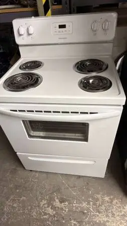Frigidaire 30 Electric Range/Stove