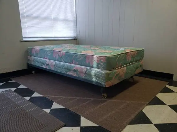 Twin size set - can DELIVER almost anywhere for $20 extra