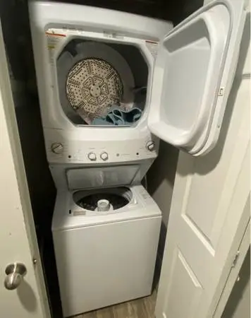 GE stackable washer and dryer 27”