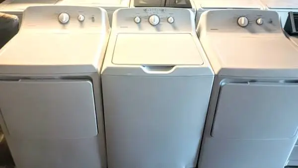 Hotpoint Washer/Gas-Electric Dryer