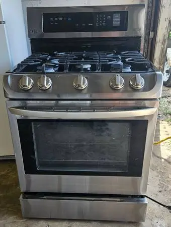 GAS Stove. Stainless steel 5 burner.ON SALE