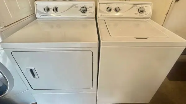 Speed Queen Set Washer and Electric Dryer