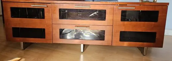Entertainment Center / TV Stand