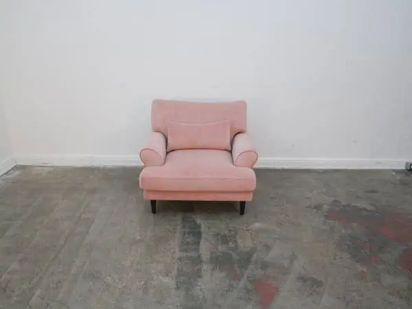 Maxwell Accent Chair Pink Velvet