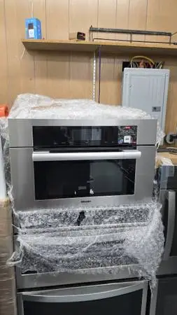 Brand new Miele speed oven (walloven microwave combo )