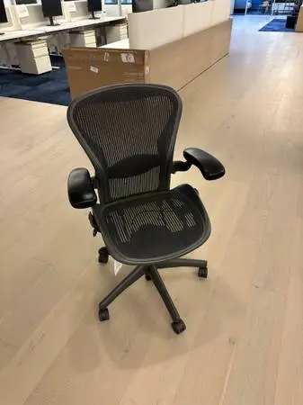 HERMAN MILLER CHAIRS ON SALE…….