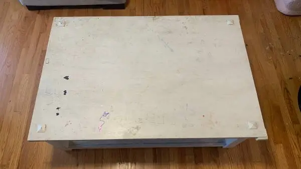 White Coffee Table 48”Wx32”Dx19”H
