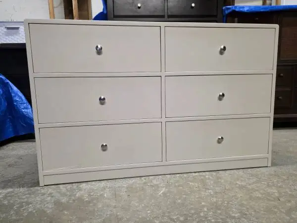 Modern Light Gray 6 Drawer Dresser