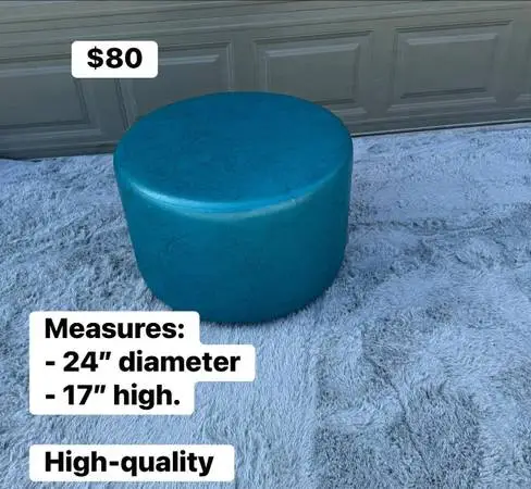 Round ottomans