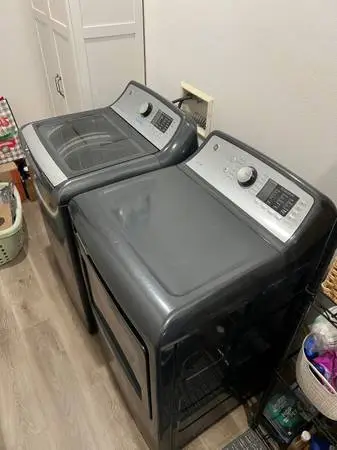 GE Washer/Gas Dryer