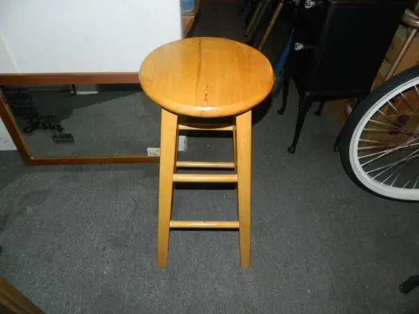 SOLID PINE WOOD BARSTOOL 29-INCH USA