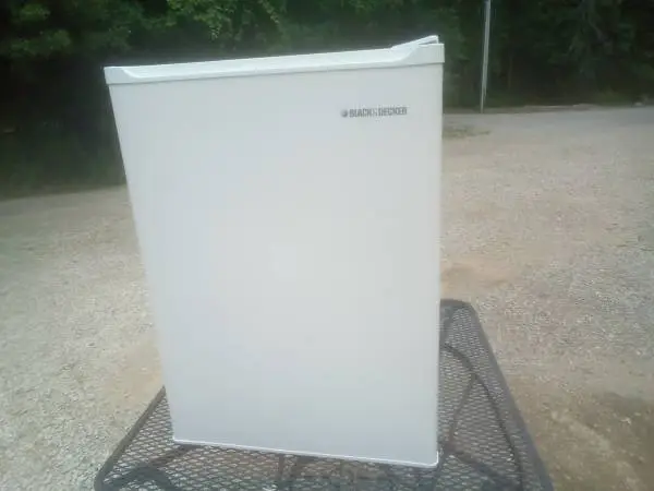 Black + Decker Mini Fridge