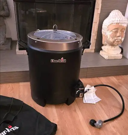 Char-broil The Big Easy - Propane Gas - Oil-Less Turkey Fryer pot bbq