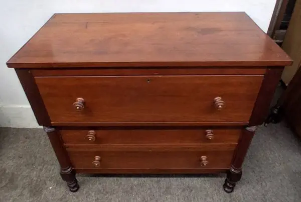 Antique Solid Mahogany Dresser ( Mans Chest ) Victorian