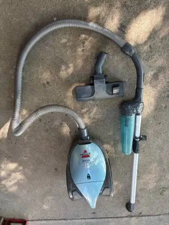 Vacuum cleaner