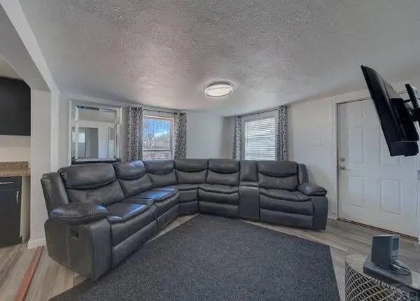 Sectional Couch Grey Leather