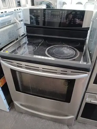 Kenmore Black Front range Glass stove