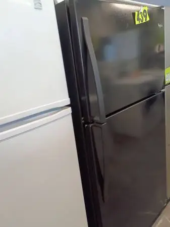 LIKE NEW! 33 WHIRLPOOL BLACK  REFRIGERATOR TOP FREEZER FOR SALE!!