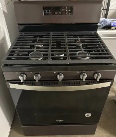 Black Stainless Steel Whirlpool 5 Burners Gas Stove 30” Width