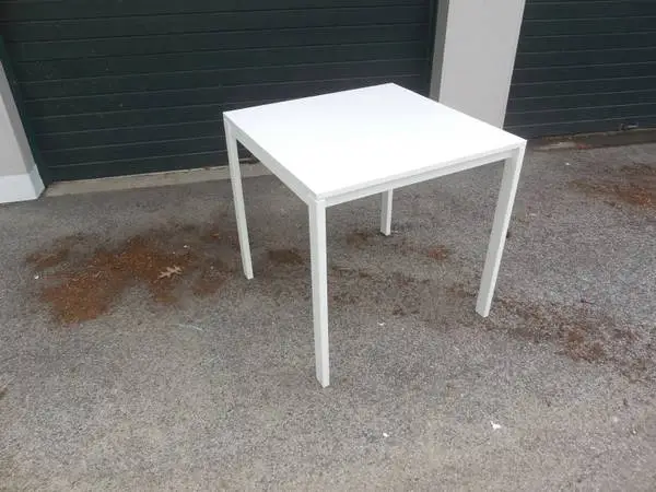 Ikea Melltorp Small Sq. (29.5 x 29.5) DINING TABLE Seats 2, White