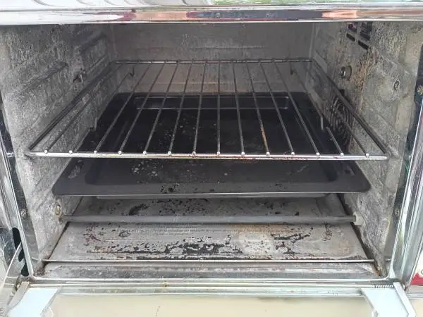 TOASTER OVEN