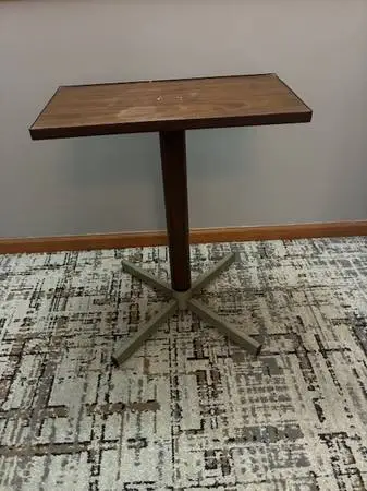Vintage Gusdorf TV Stand 1970s Model # 5251 Retro!