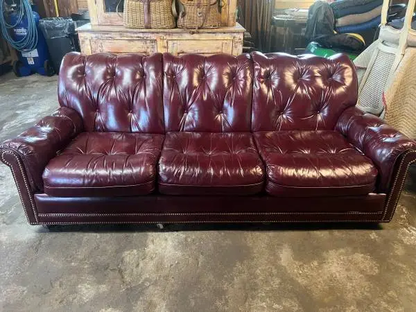 Excellent “Hancock & Moore” Tufted Fine Leather Couch / Sofa