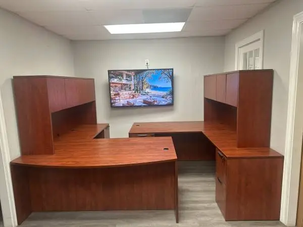 OFFICE DESK L-SHAPE DESK WITH HUTCH