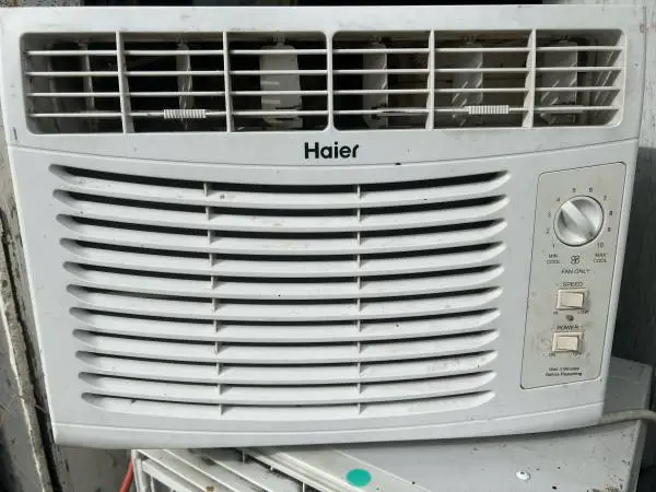 Perfect working clean air conditioner