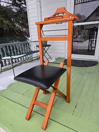 Vintage Folding Valet Chair