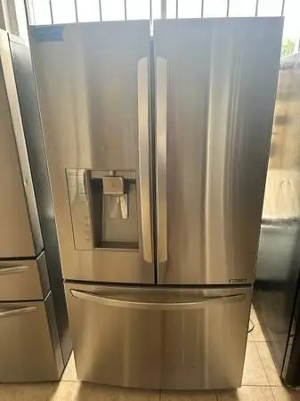 LG Counterdepth Stainless Steel French Door Refrigerator W Ice & Water 713-376-0
