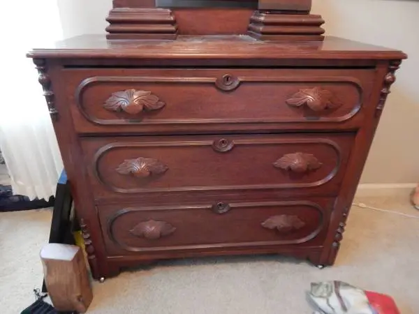 Dresser with mirror