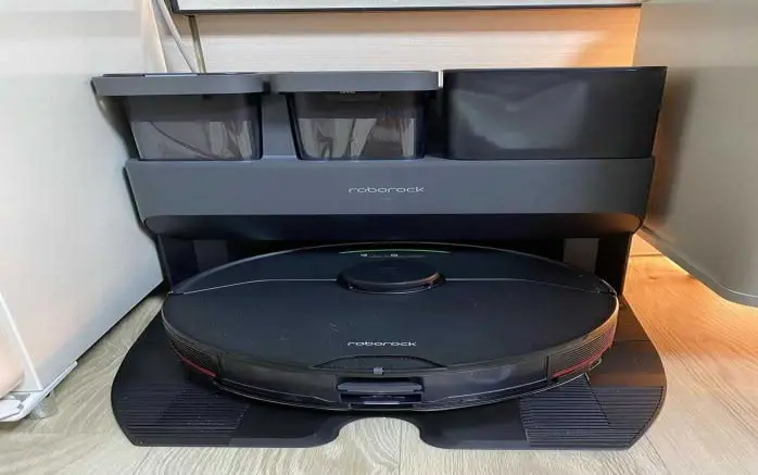 roborock robot vacuum cleaner.