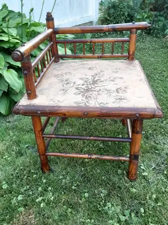 NATURAL BAMBOO CORNER CHAIR w/ BRASS ACCENTS
