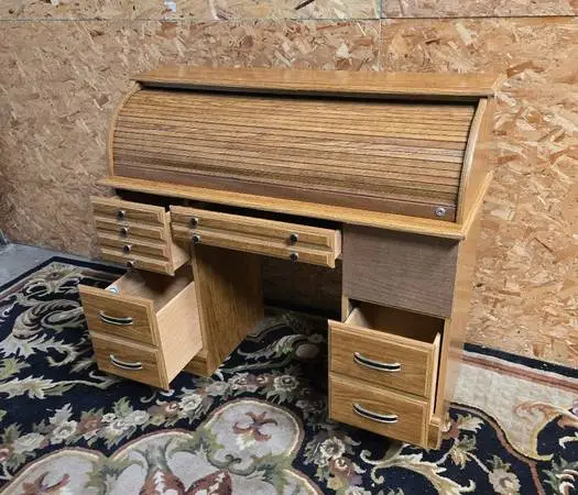 Rolltop Desk