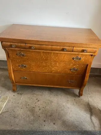 vintage solid oak 6 drawer dresser