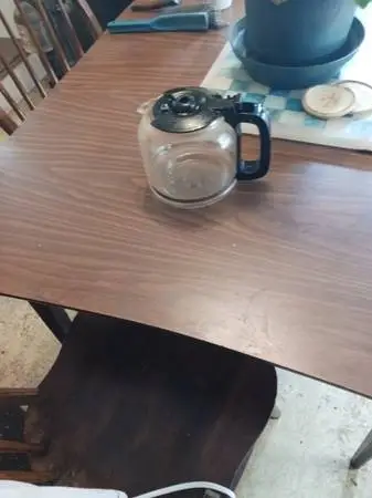 COFFEE POT