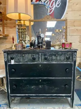 Vintage Black Solid Wood 4-Drawer Dresser